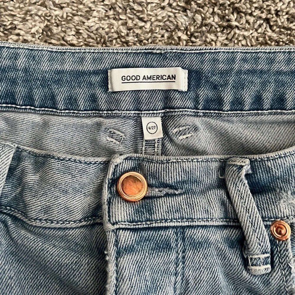 Good American Light Wash High Rise Denim Shorts